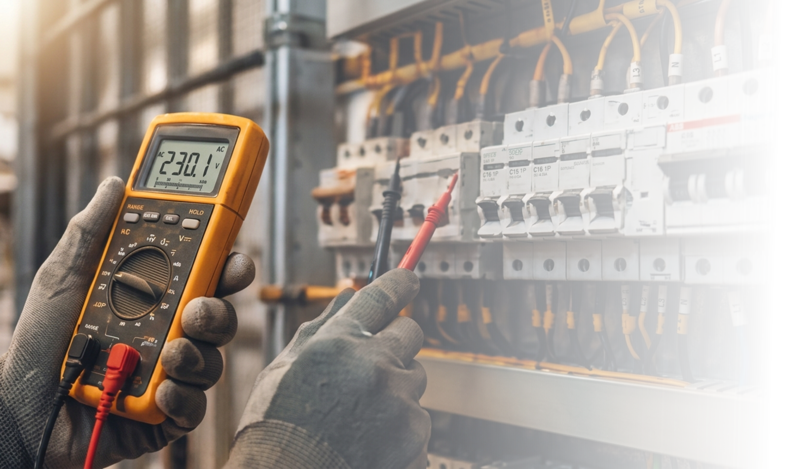 Engenharia Elétrica com Segurança e Precisão